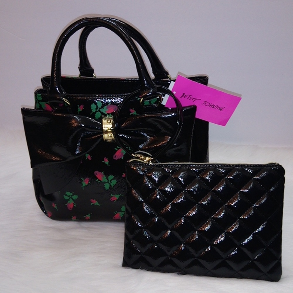 ❤️NWT Betsey Johnson Rosebud Dome Satchel W/Pouch